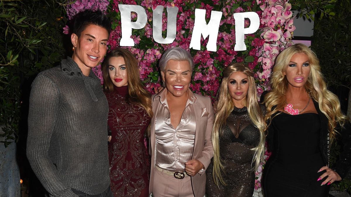 Lela Ceterová, Gabriel Jiráčková i Katie Price: Kdo miluje plastiky?